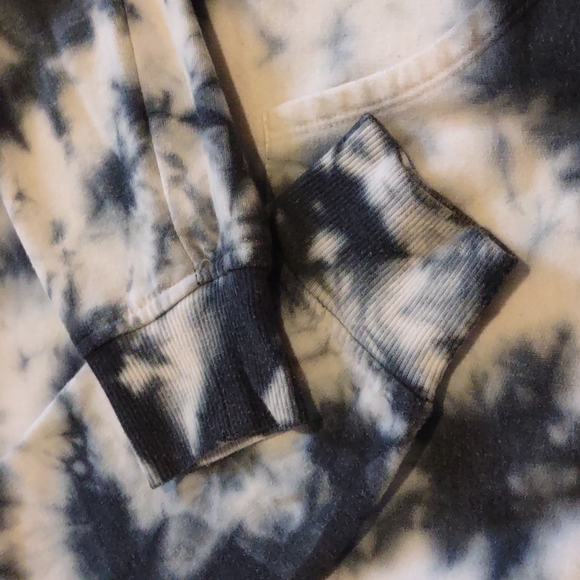 Tie dye hoodie Junior's size S (3-5) sweatshirt grey - Picture 5 of 6